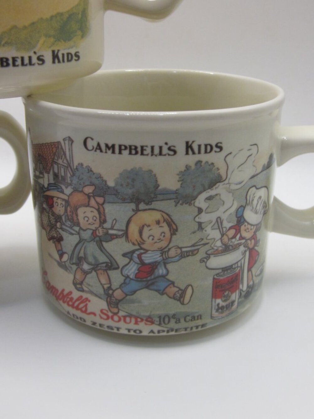 Vintage Look Campbell Kids Mugs - Picture 4 of 5